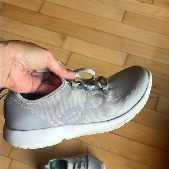 OOFOS | Shoes | Oofos Gray Athletic Shoes | Poshmark